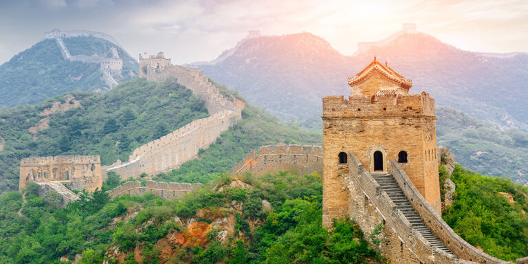 great-wall-of-china-8191166_1-617