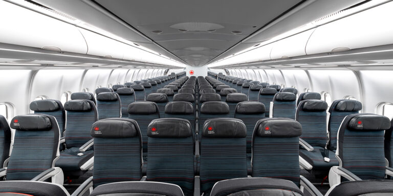 2024-05-02-a330-cabin-yul-dsc-0909-enhanced-nr_1-ebe